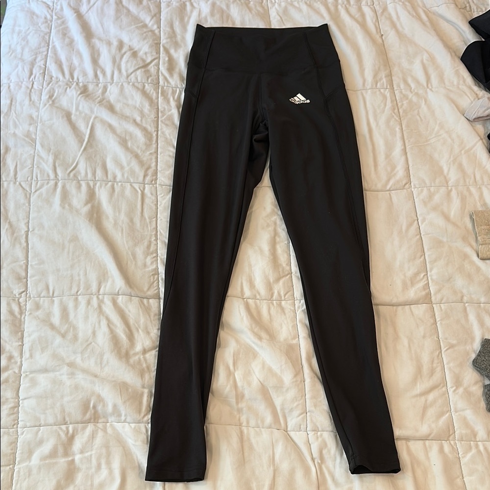 adidas women’s black lifting / running Leggings XS